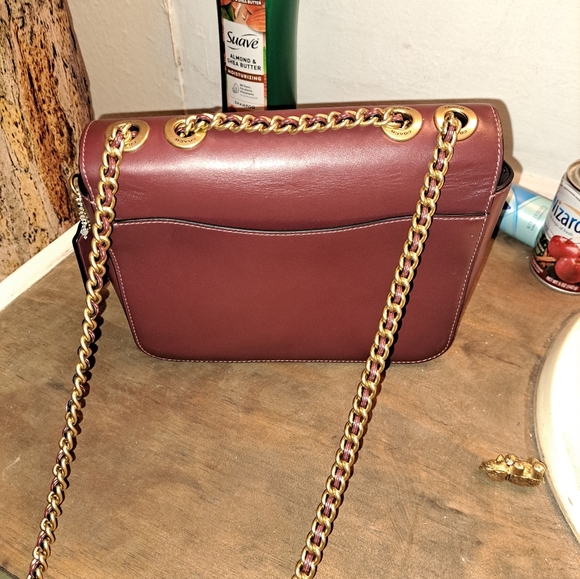 Coach - Picture 2 of 4